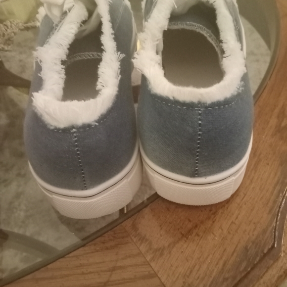 Jean Casual Tenni - NWOT - Picture 4 of 4